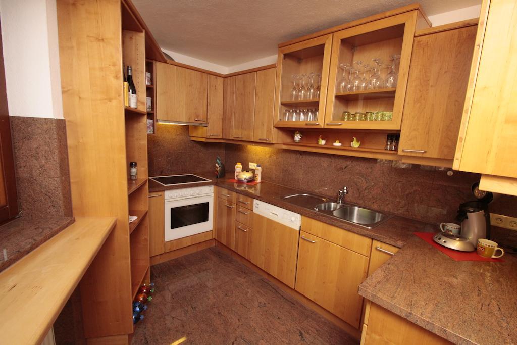 Luxus Appartement Schwarzwald Bei Freiburg 4 Schlafzimmer Sauna Solden Номер фото